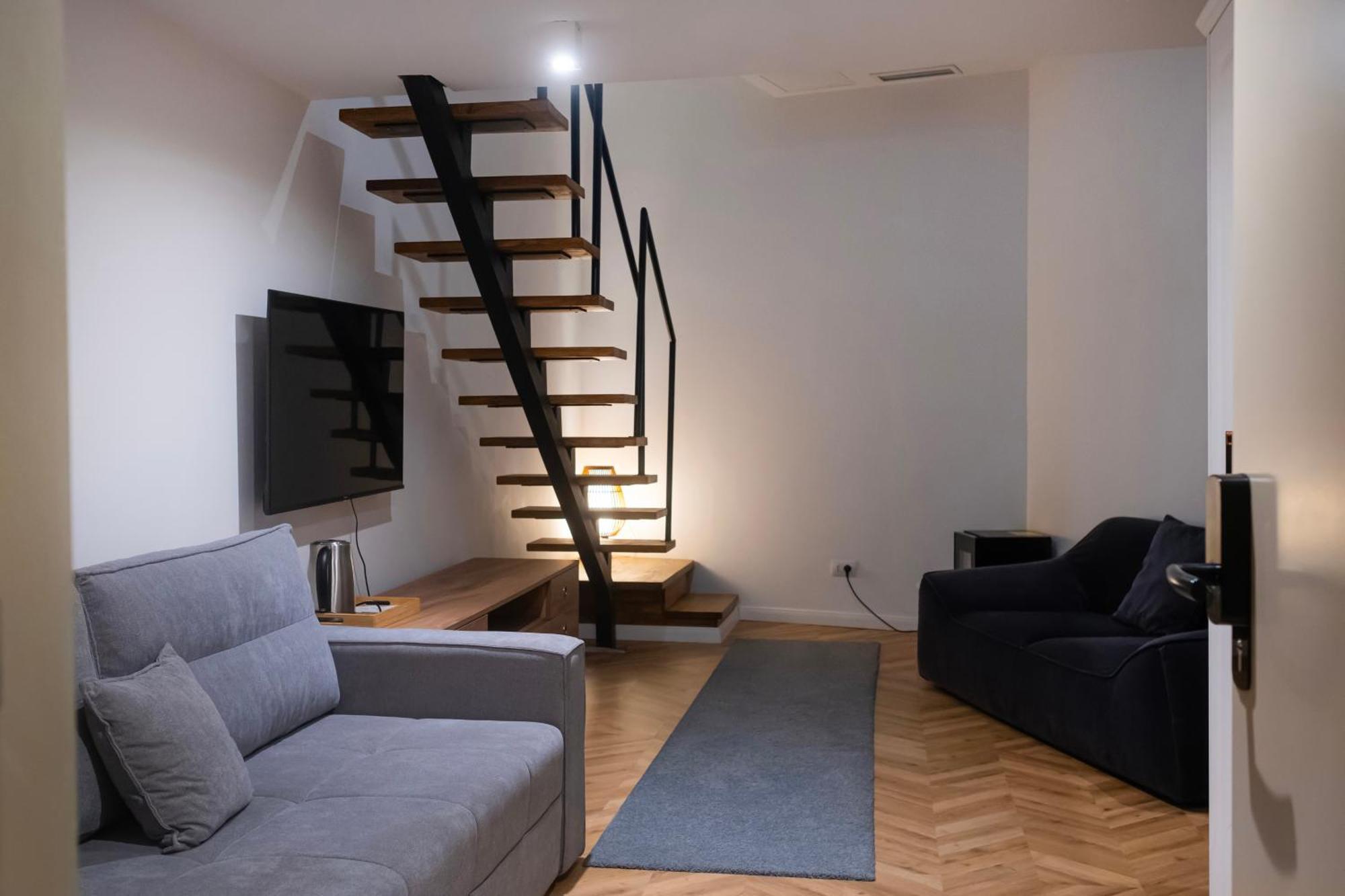 Nam Hotel Prizren Esterno foto