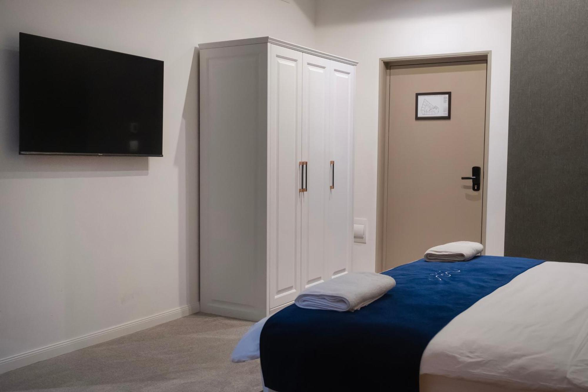 Nam Hotel Prizren Esterno foto