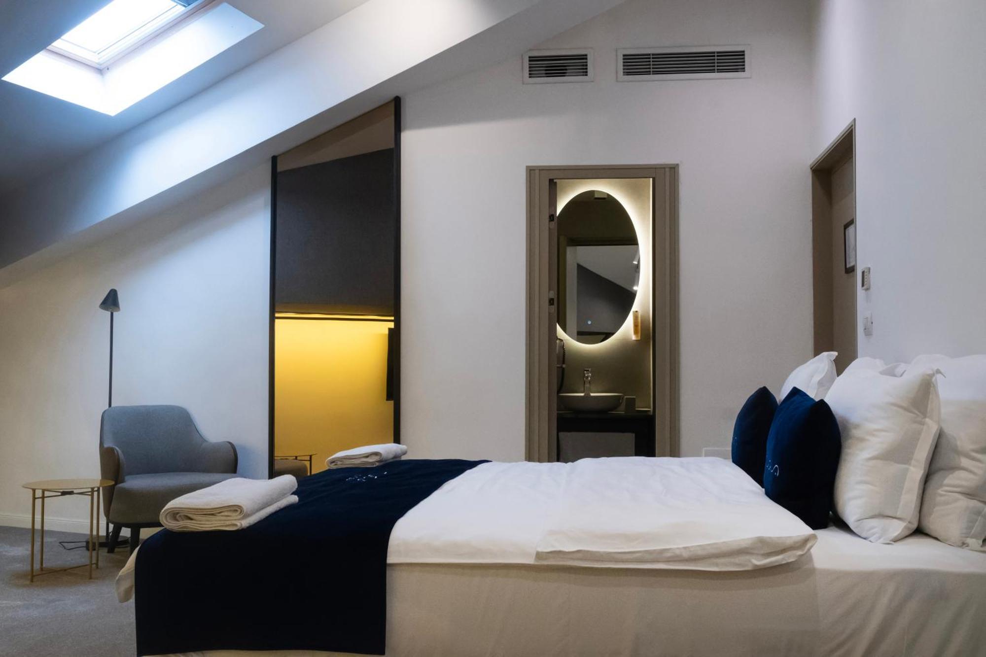 Nam Hotel Prizren Esterno foto