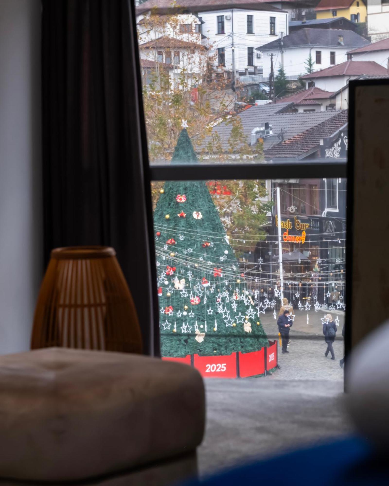 Nam Hotel Prizren Esterno foto